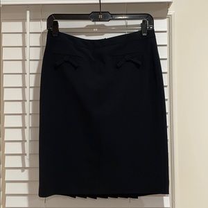 Trina Turk Classy Black Skirt to Knee